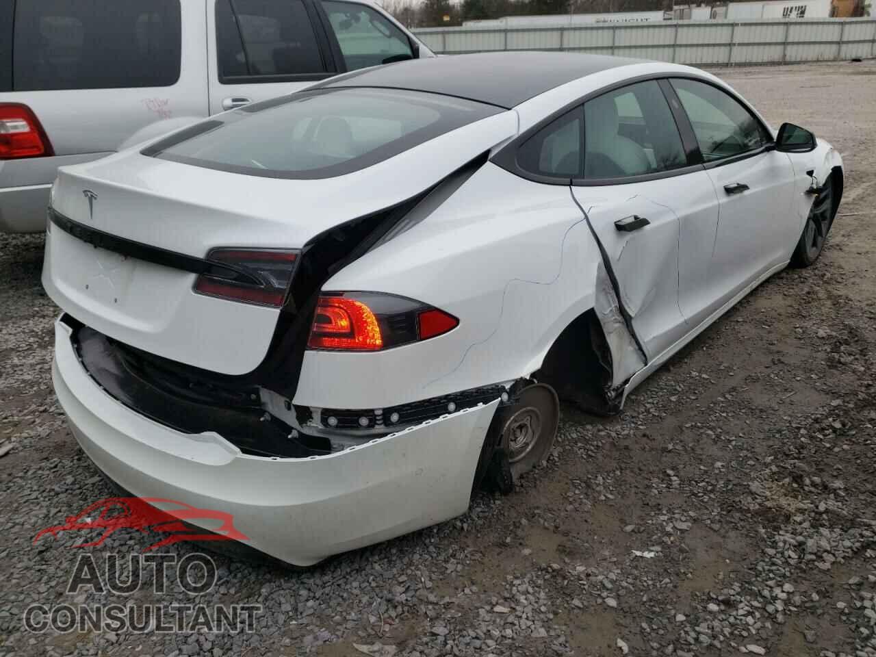 TESLA MODEL S 2022 - 5YJSA1E52NF467851