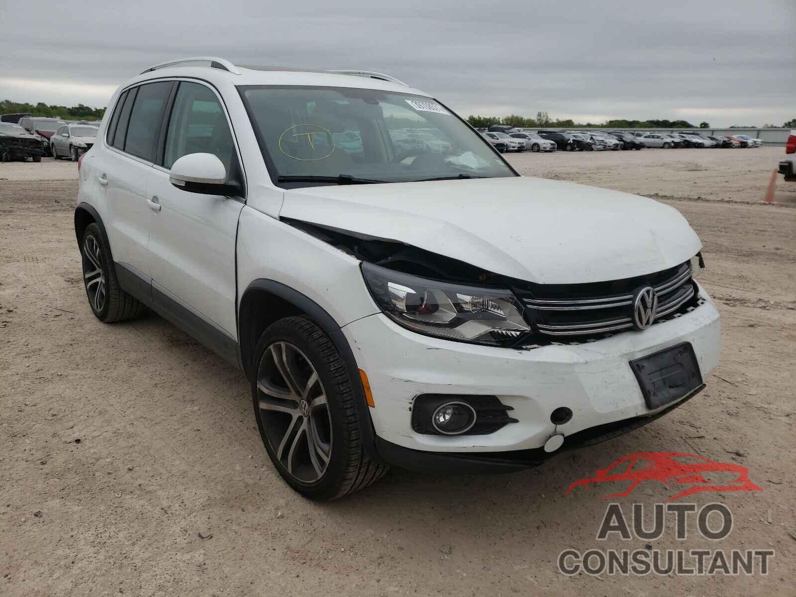 VOLKSWAGEN TIGUAN 2017 - WVGVV7AX0HK020062