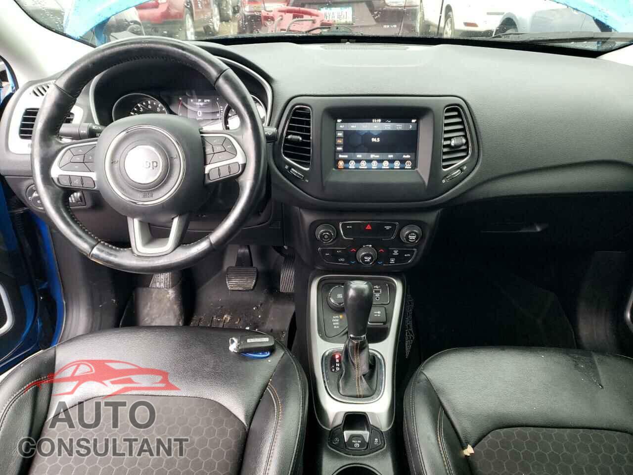 JEEP COMPASS 2019 - 3C4NJDBB4KT839437