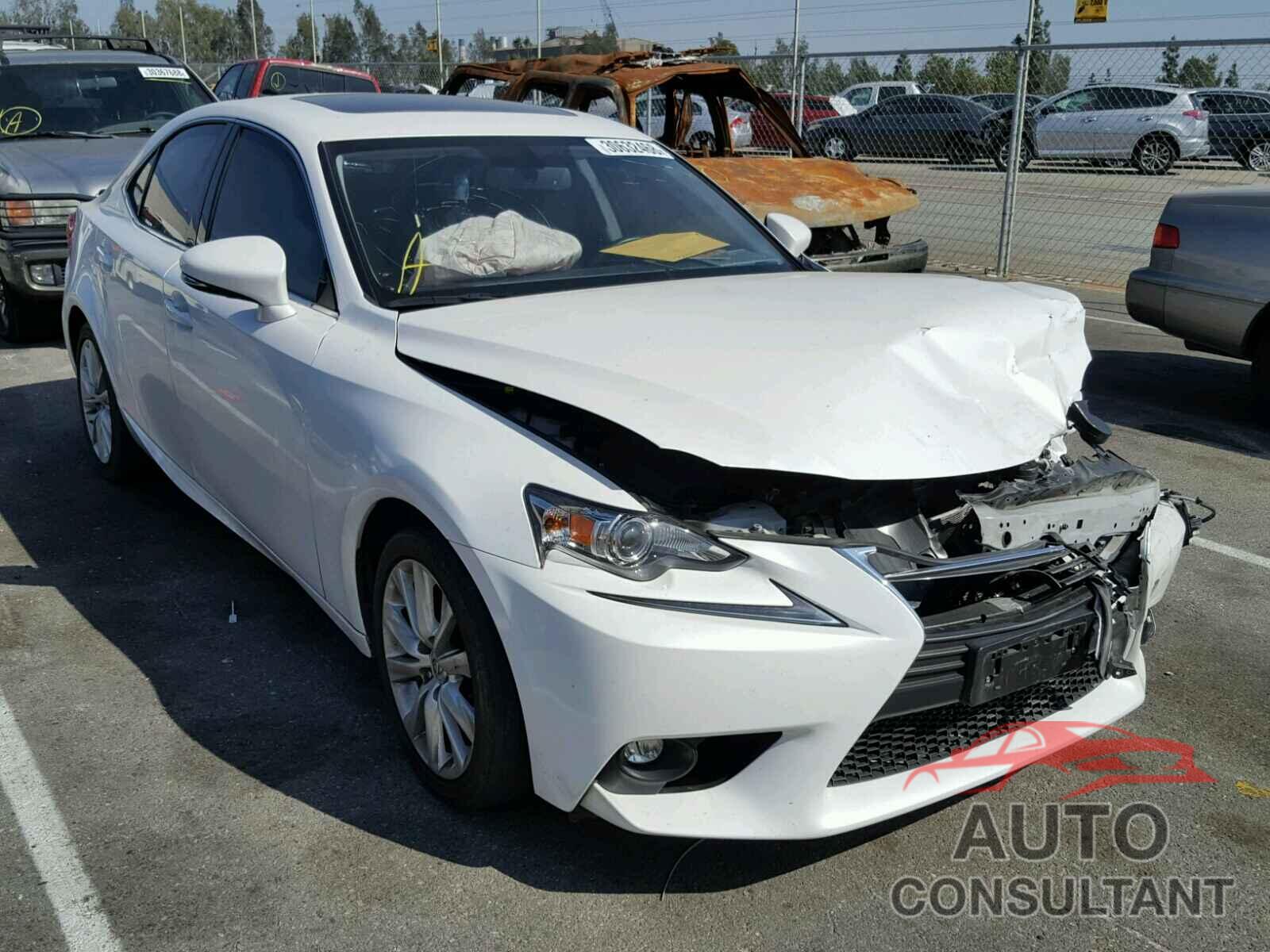 LEXUS IS200 2016 - JTHBA1D25G5028329