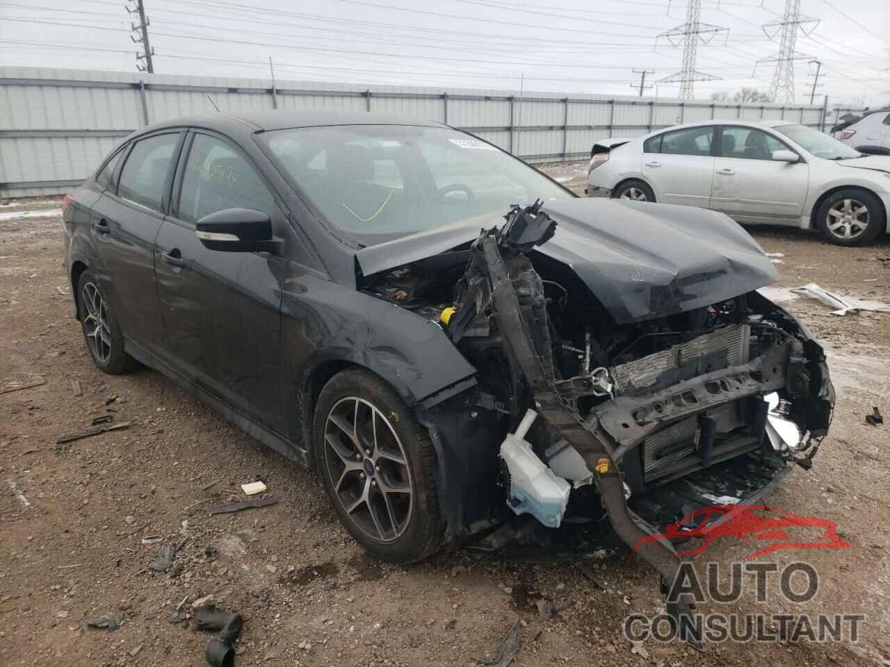 FORD FOCUS 2016 - 1FADP3F22GL261751