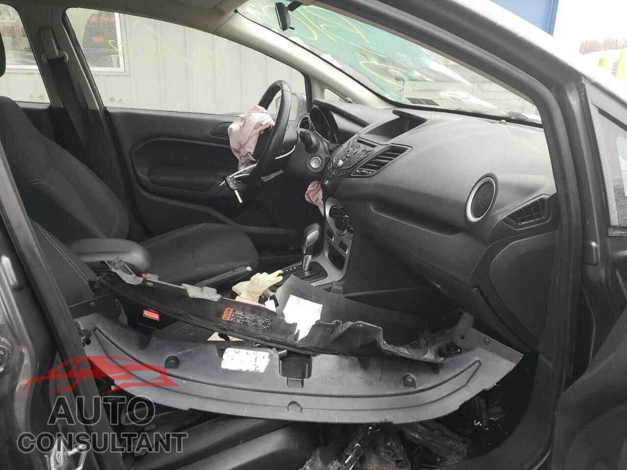 FORD FIESTA 2016 - 3FADP4EJ8GM112063