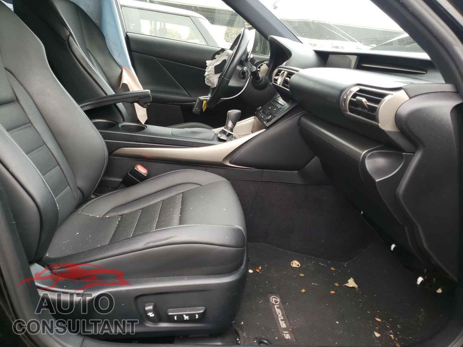 LEXUS IS 2014 - JTHBF1D24E5032287