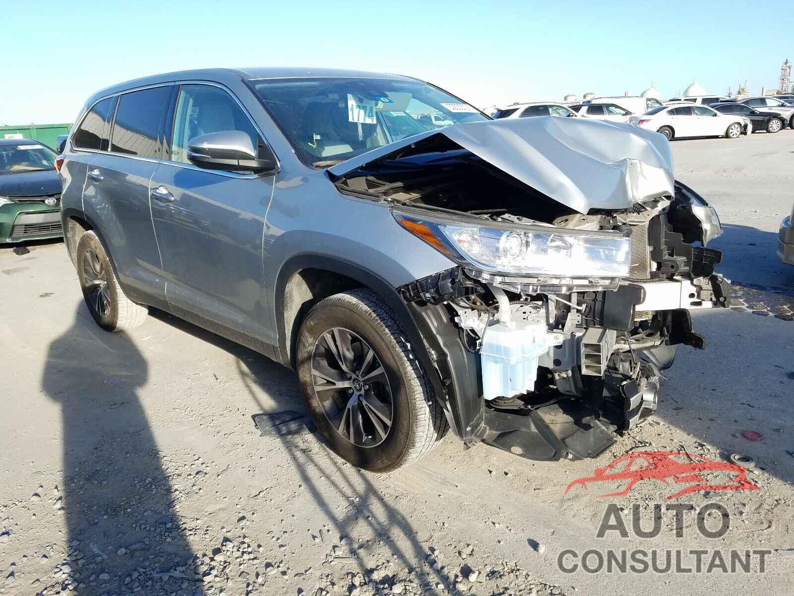 TOYOTA HIGHLANDER 2019 - 5TDZARFH2KS053756