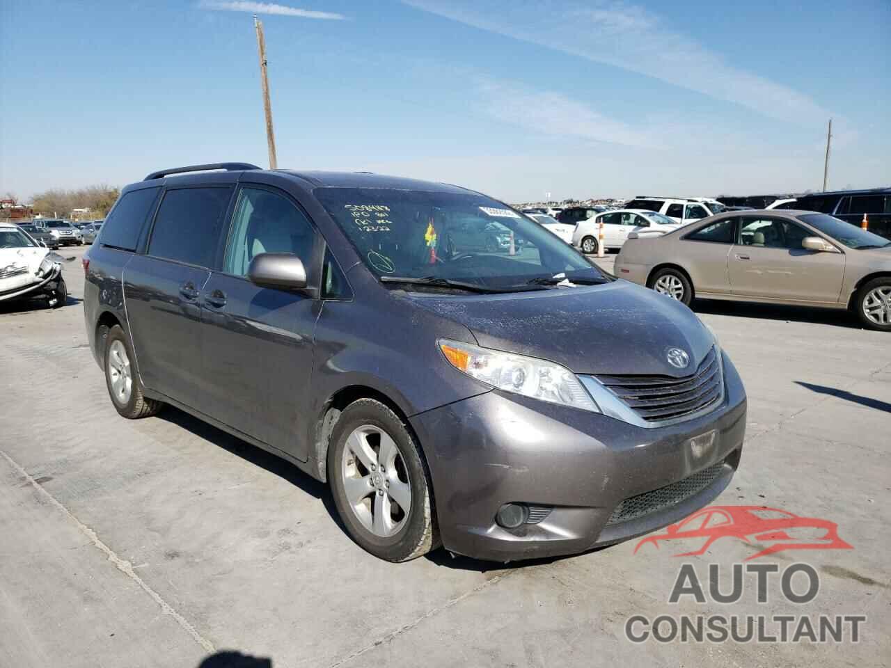 TOYOTA SIENNA 2016 - 5TDKK3DC4GS717792