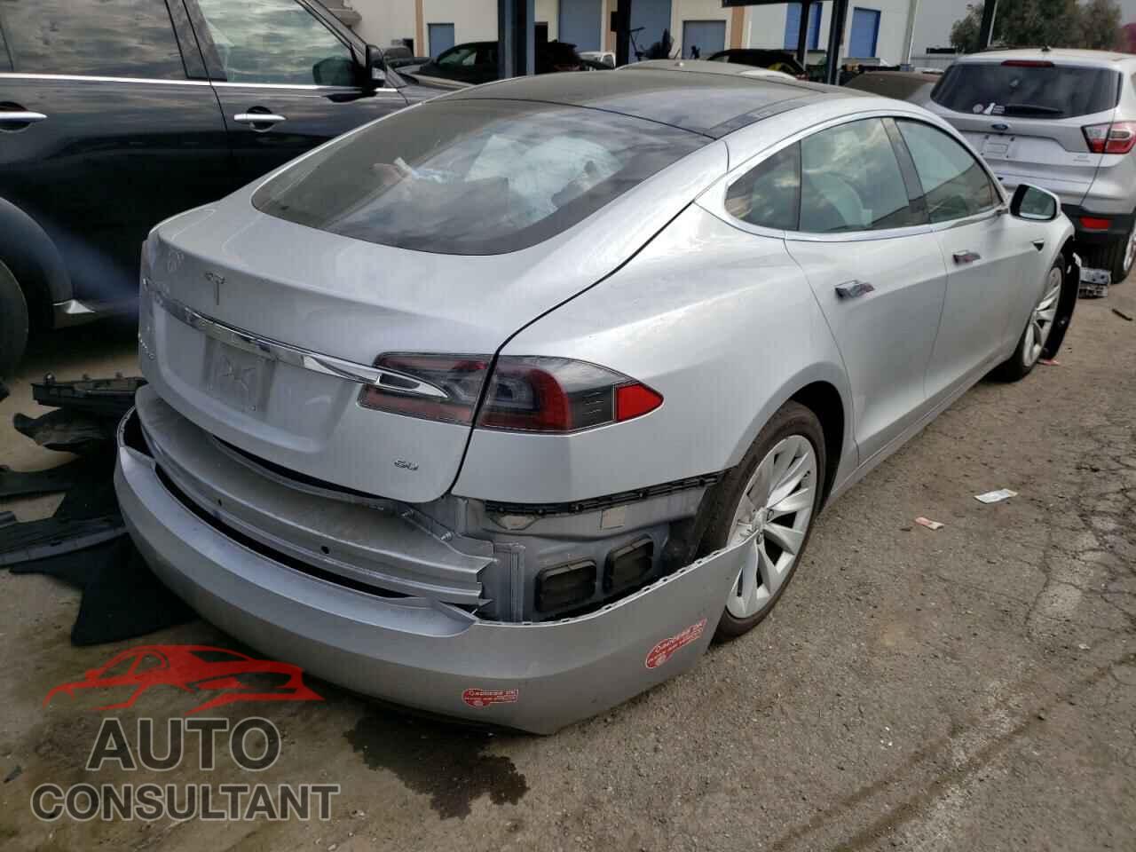 TESLA MODEL S 2017 - 5YJSA1E11HF186383