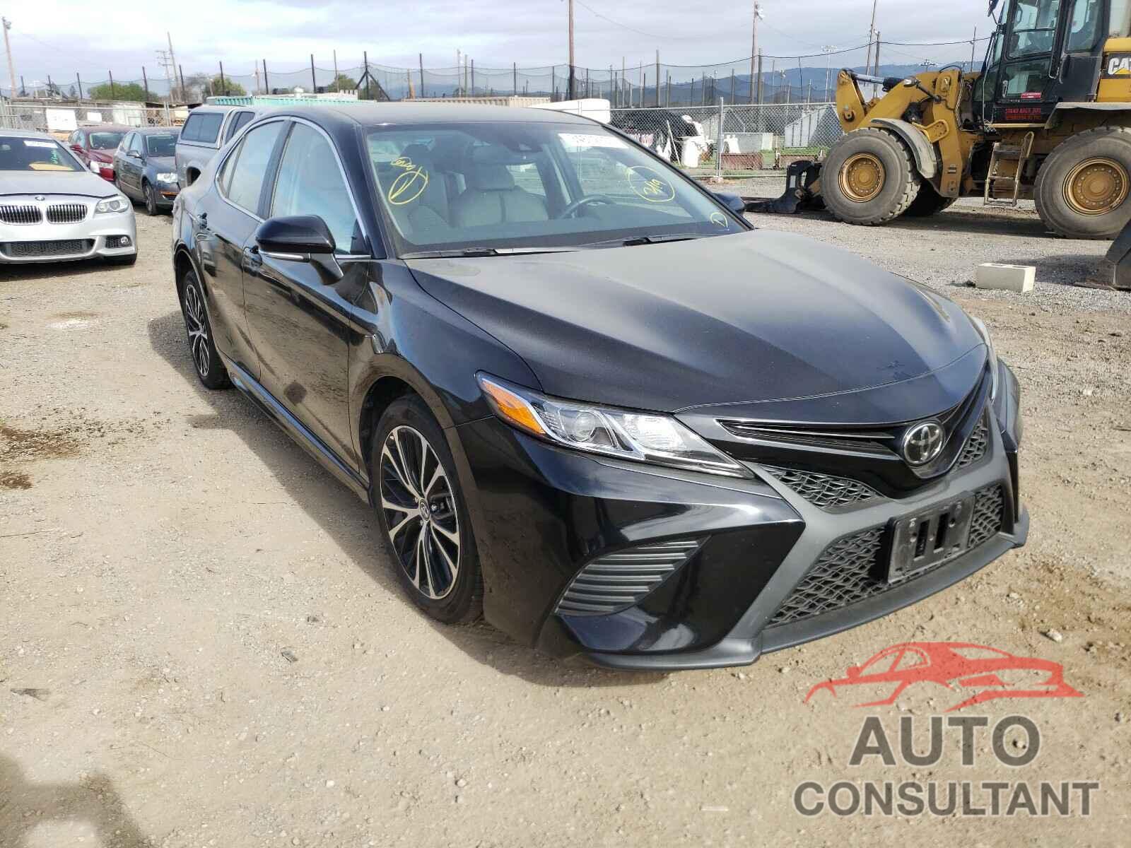 TOYOTA CAMRY 2019 - 4T1B11HK8KU164041