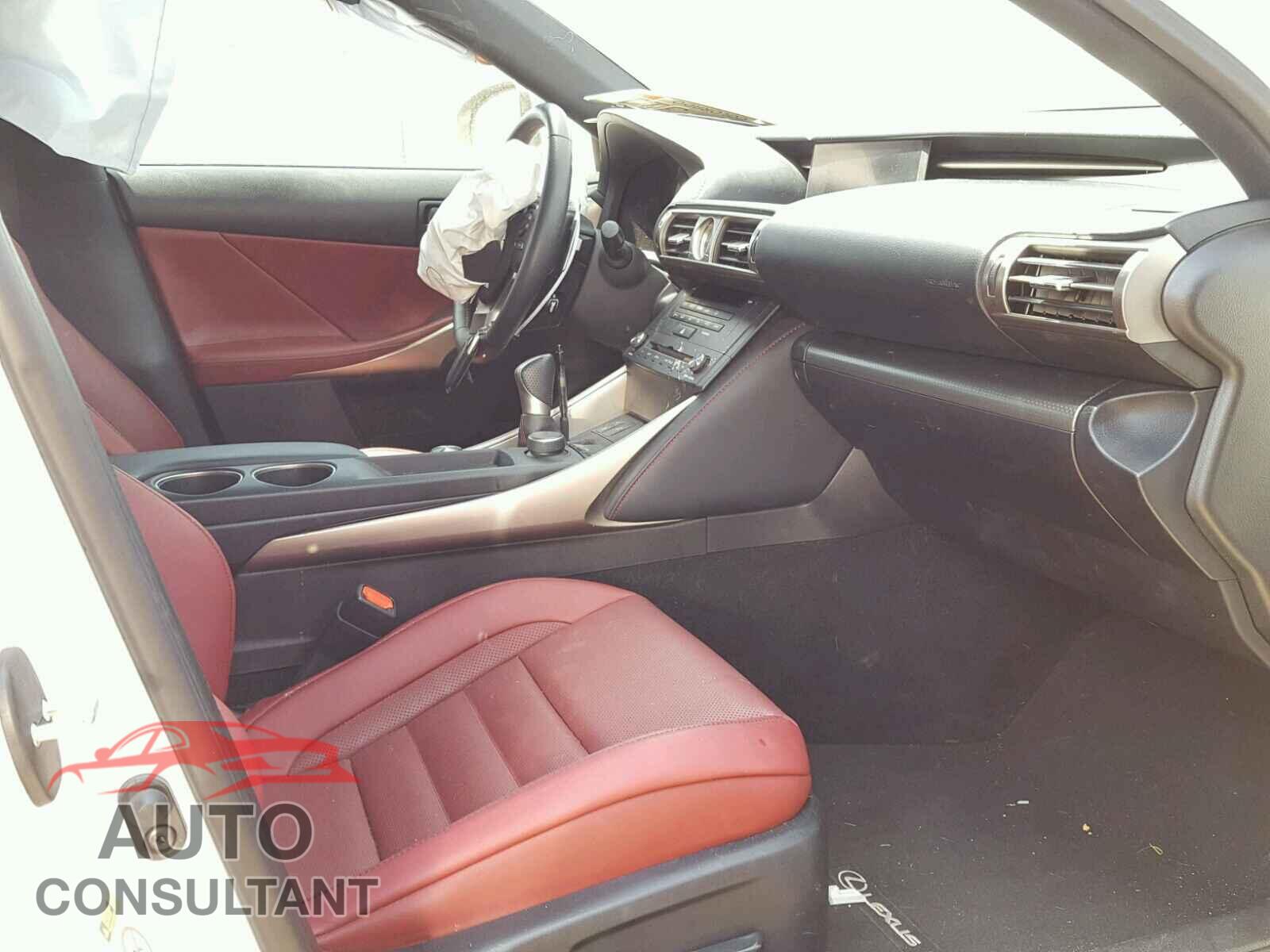 LEXUS IS250 2015 - JTHCF1D29F5019136