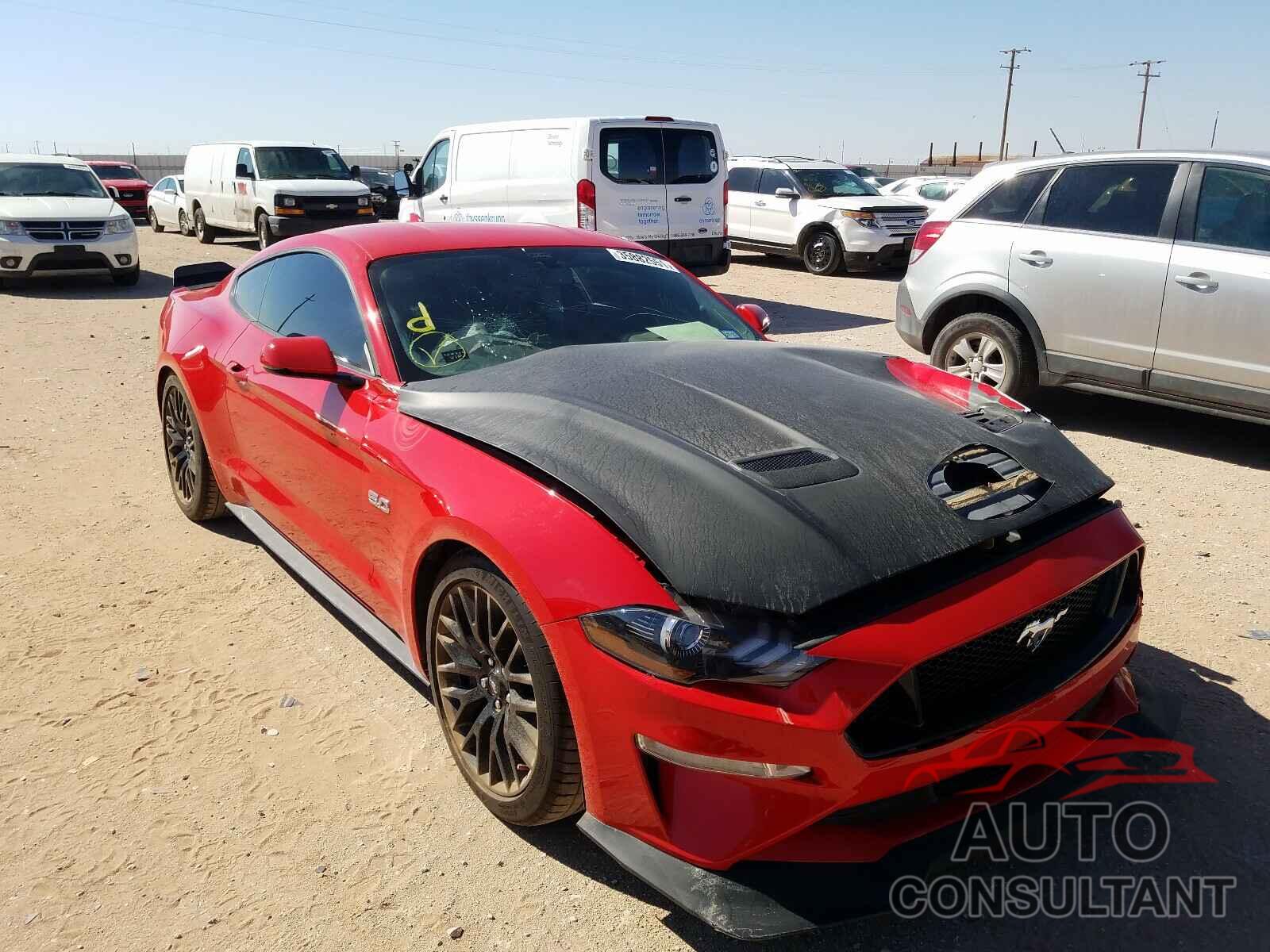 FORD MUSTANG 2020 - 1FA6P8CF3L5163047