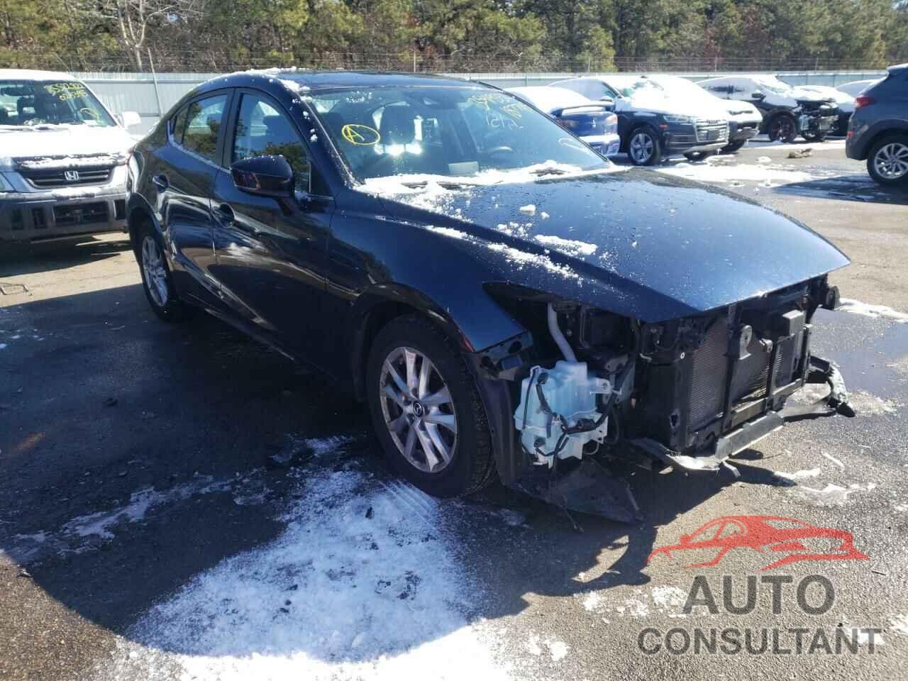 MAZDA 3 2018 - 3MZBN1U72JM187745