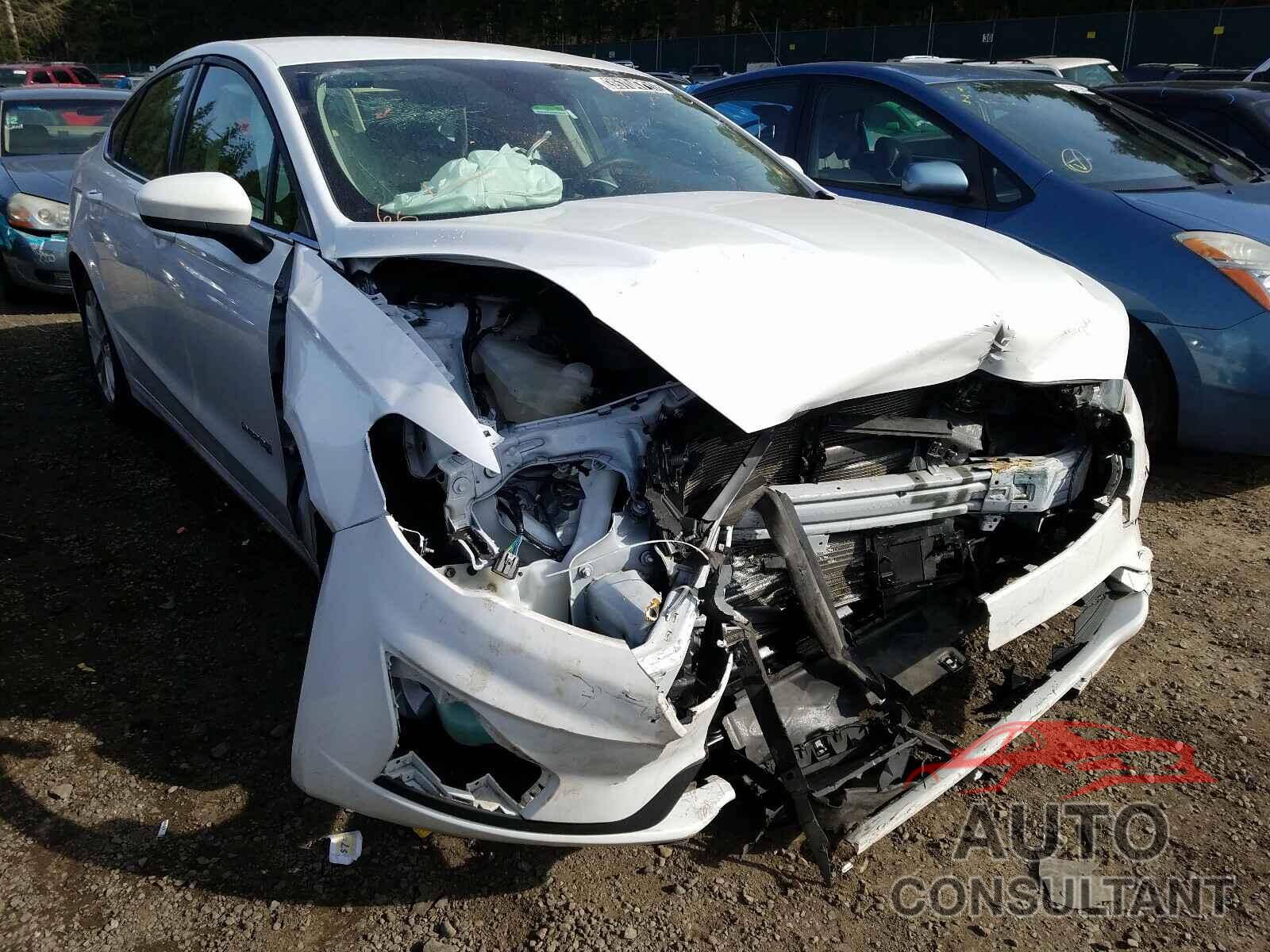 FORD FUSION 2019 - 3FA6P0LUXKR262718