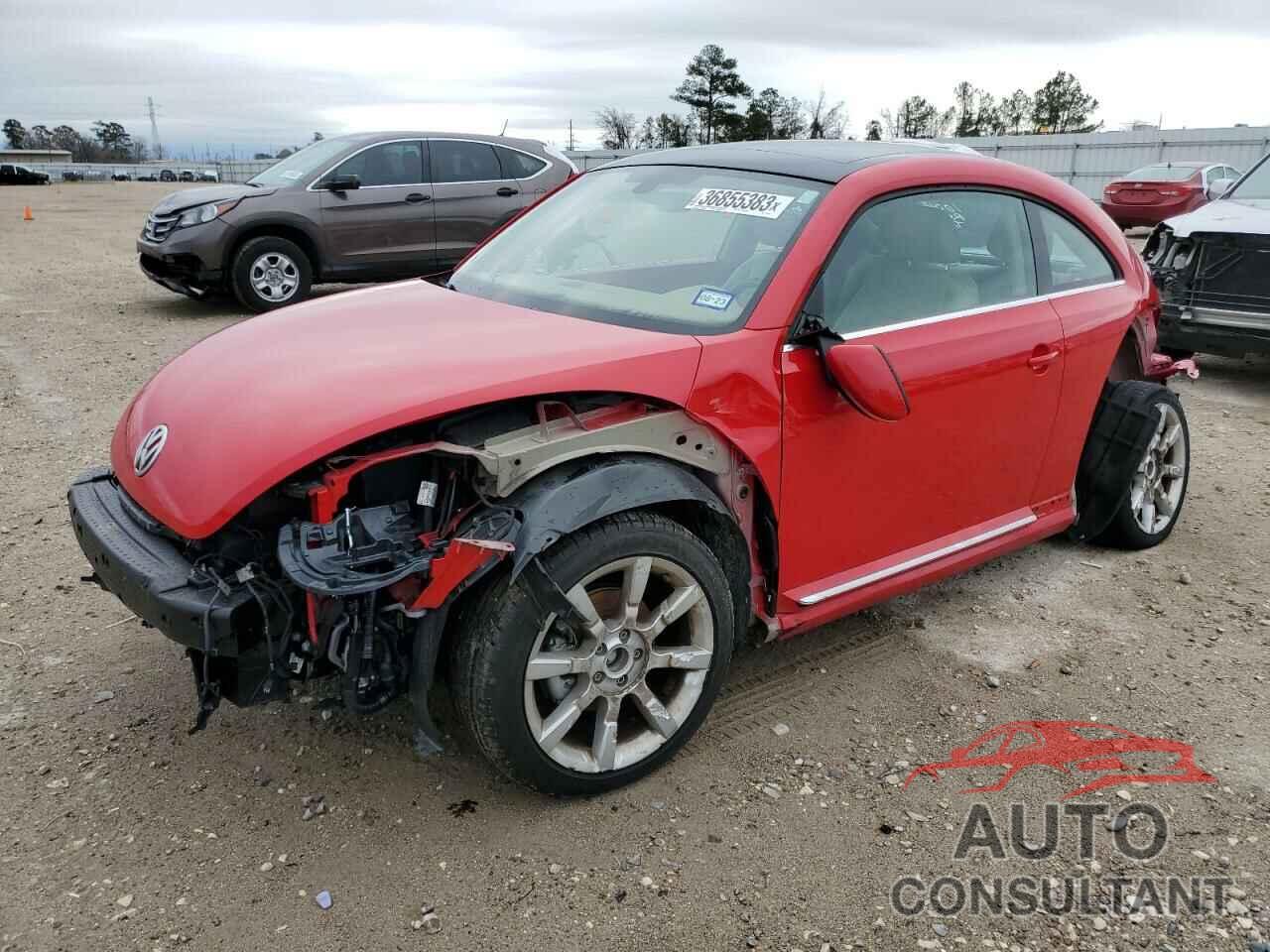 VOLKSWAGEN BEETLE 2019 - 3VWJD7AT6KM719728