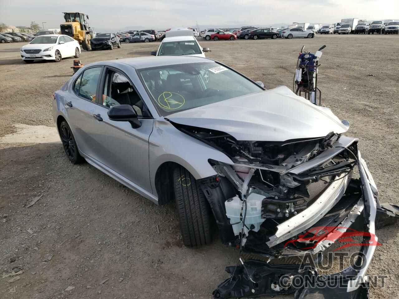 TOYOTA CAMRY 2020 - 4T1G11AK4LU349494