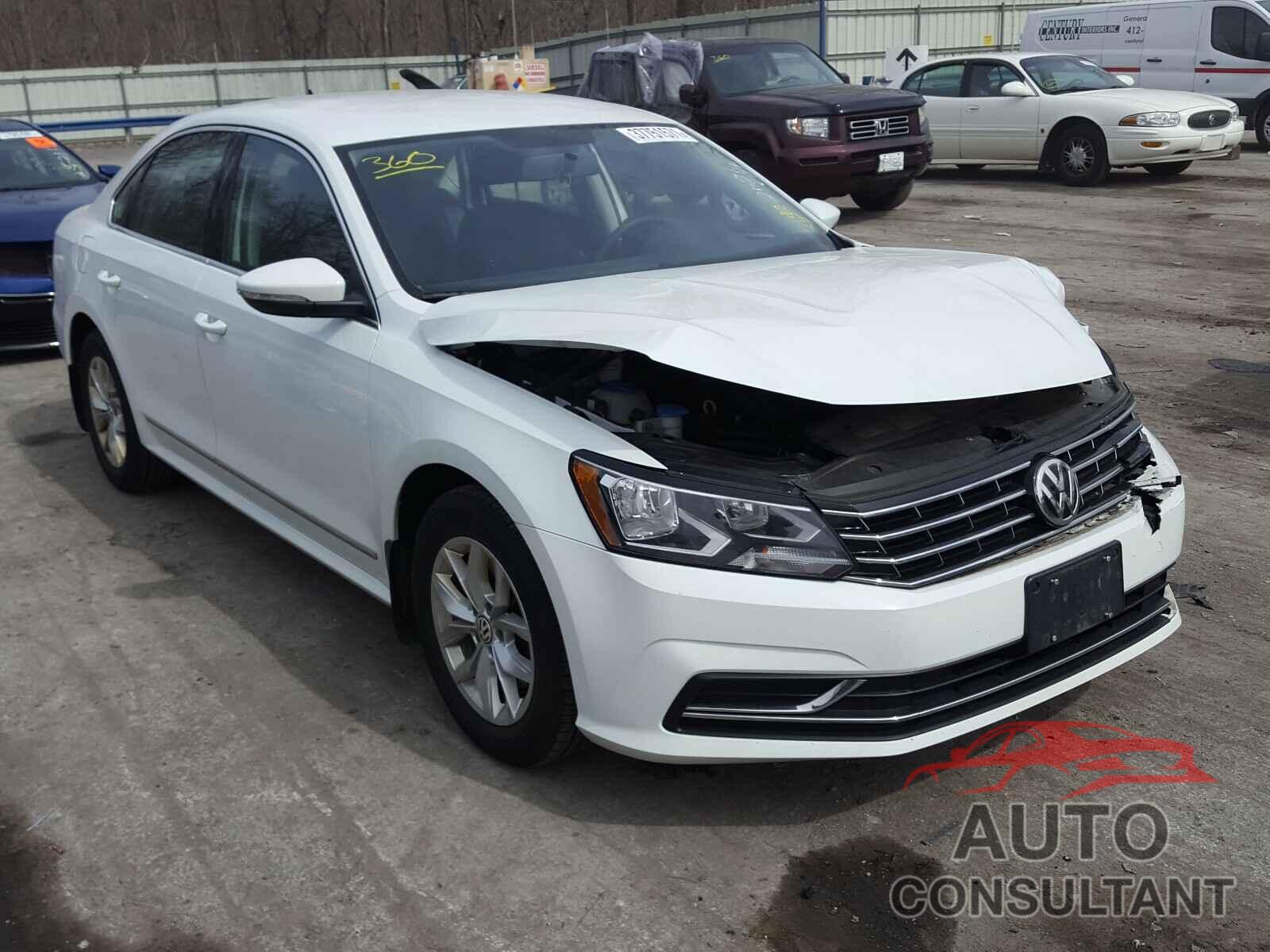 VOLKSWAGEN PASSAT 2017 - 1VWAT7A33HC021509