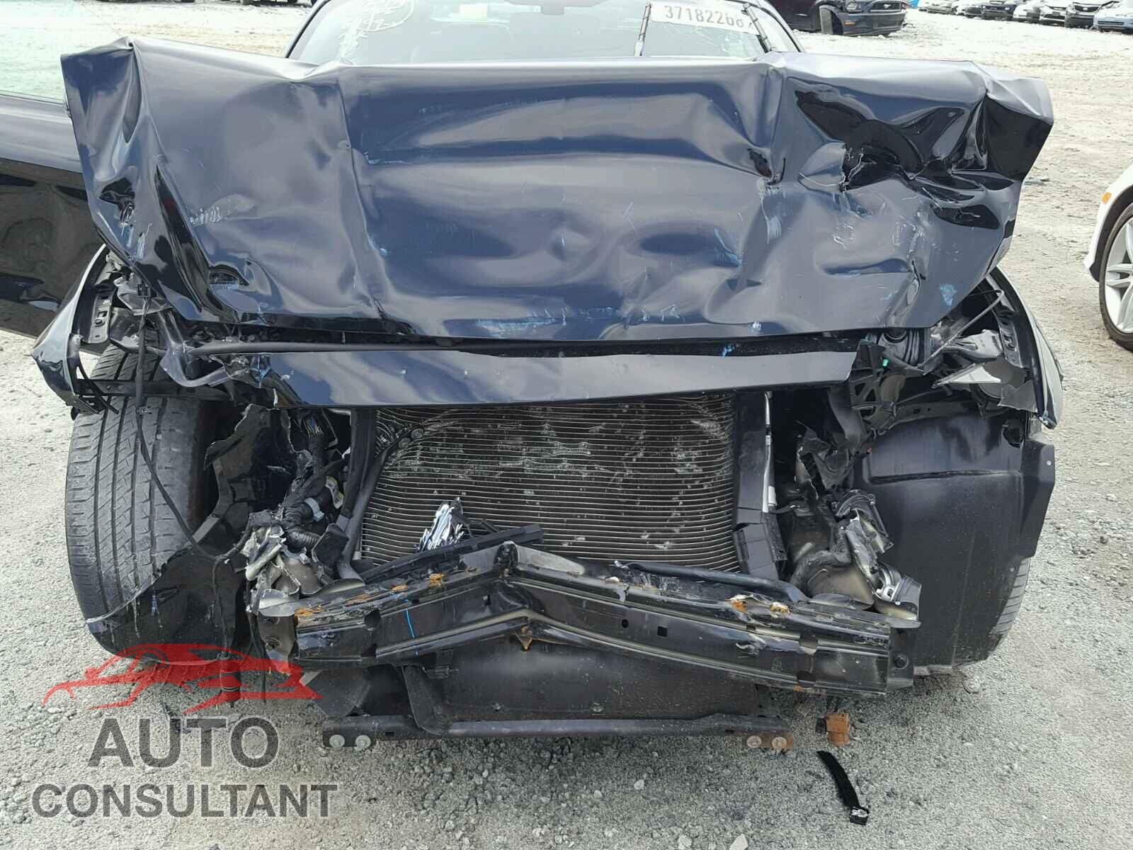 FORD MUSTANG 2017 - 1FATP8UH3H5218199