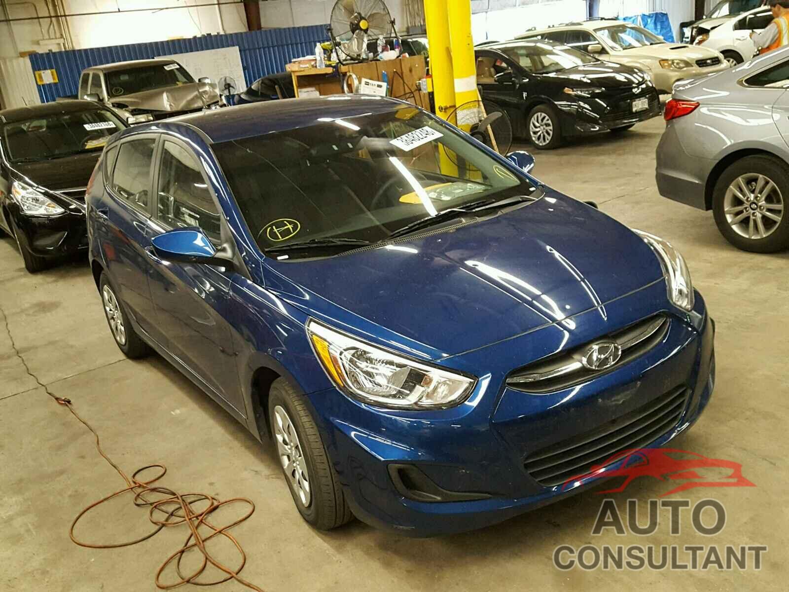 HYUNDAI ACCENT 2017 - KMHCT5AE3HU334695