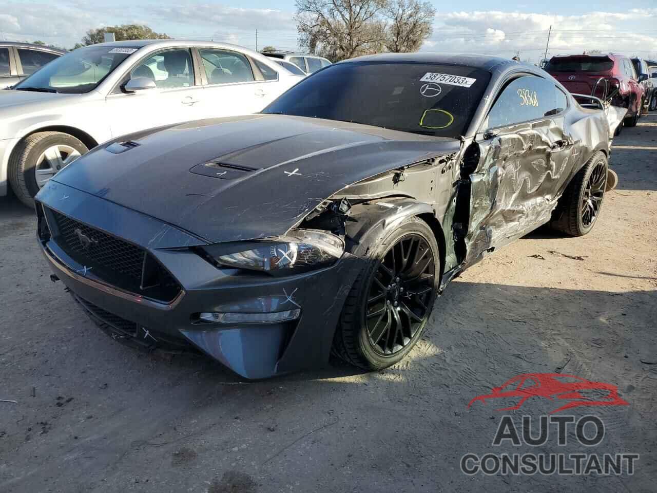 FORD MUSTANG 2018 - 1FA6P8CF3J5145905