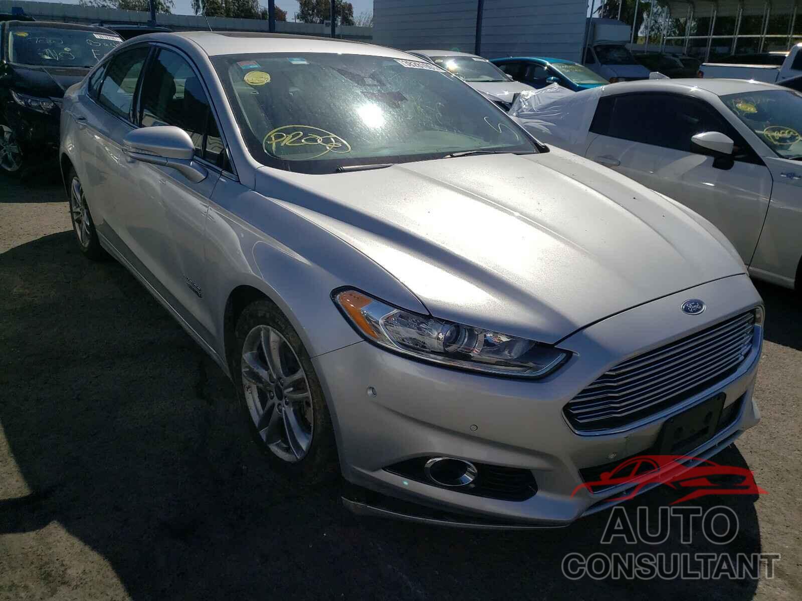 FORD FUSION 2016 - 3FA6P0SU2GR270465