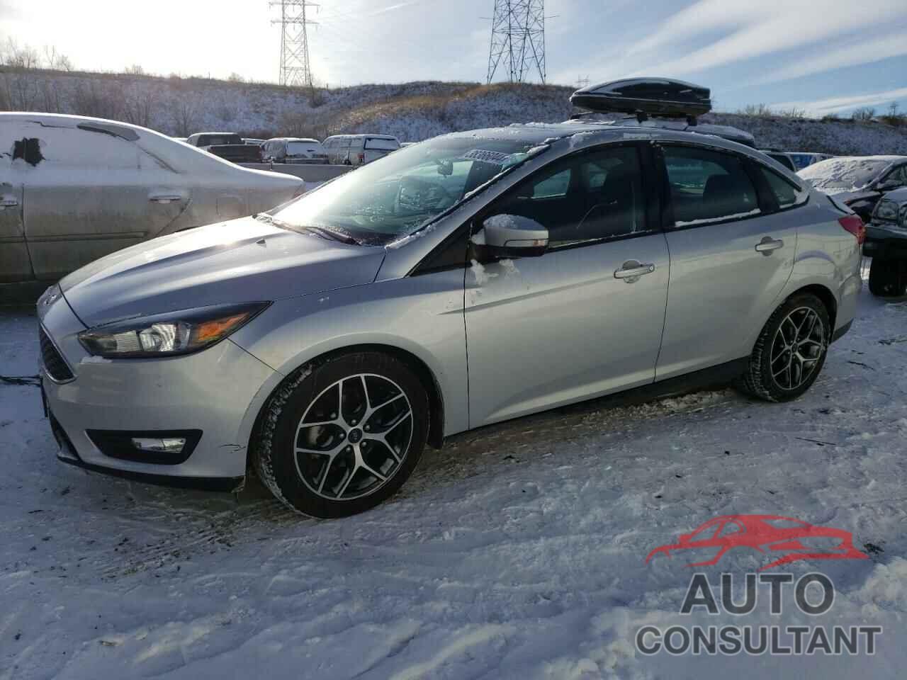 FORD FOCUS 2018 - 1FADP3H2XJL229408