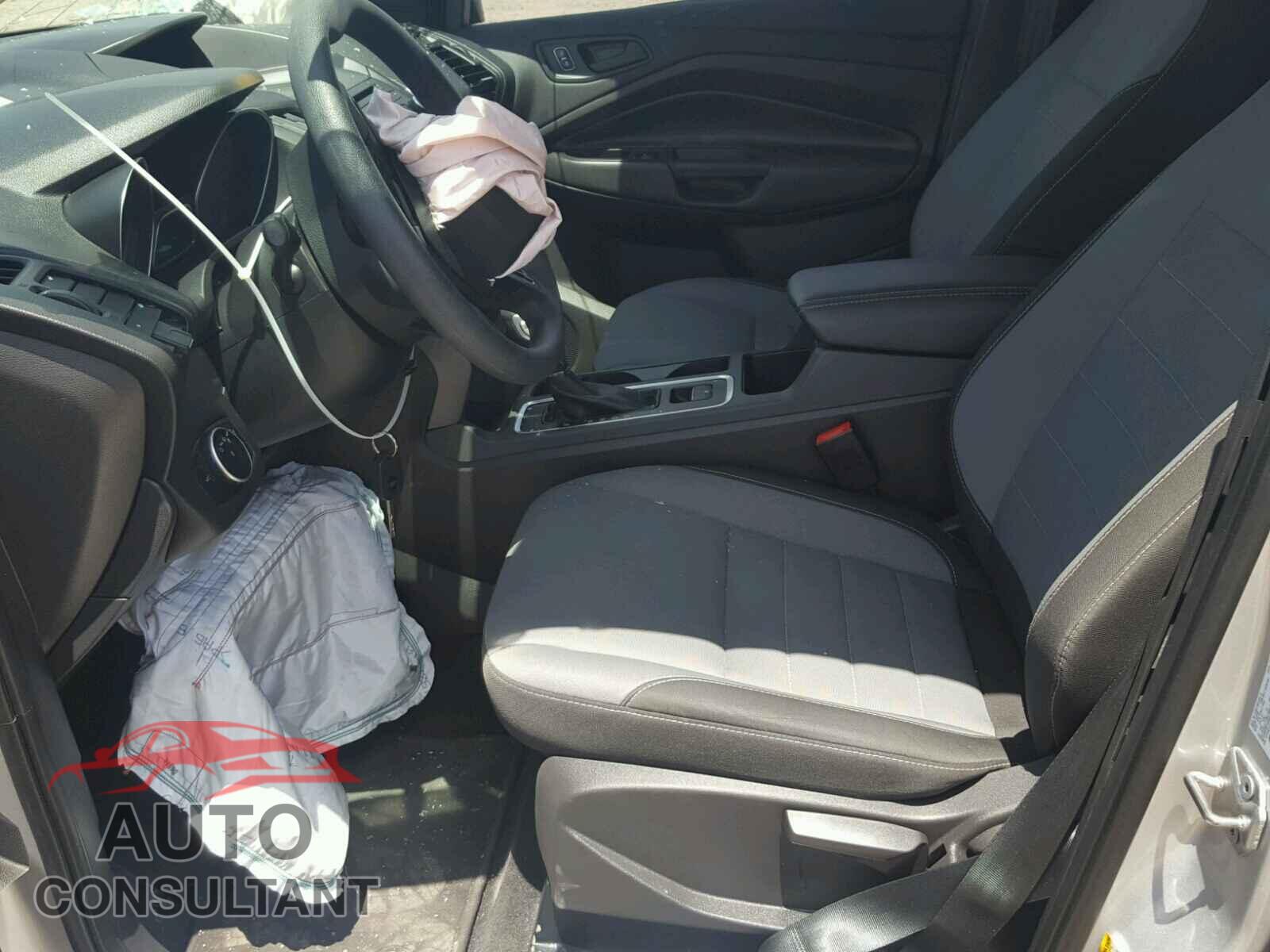 FORD ESCAPE S 2017 - 1FMCU0F72HUC48952