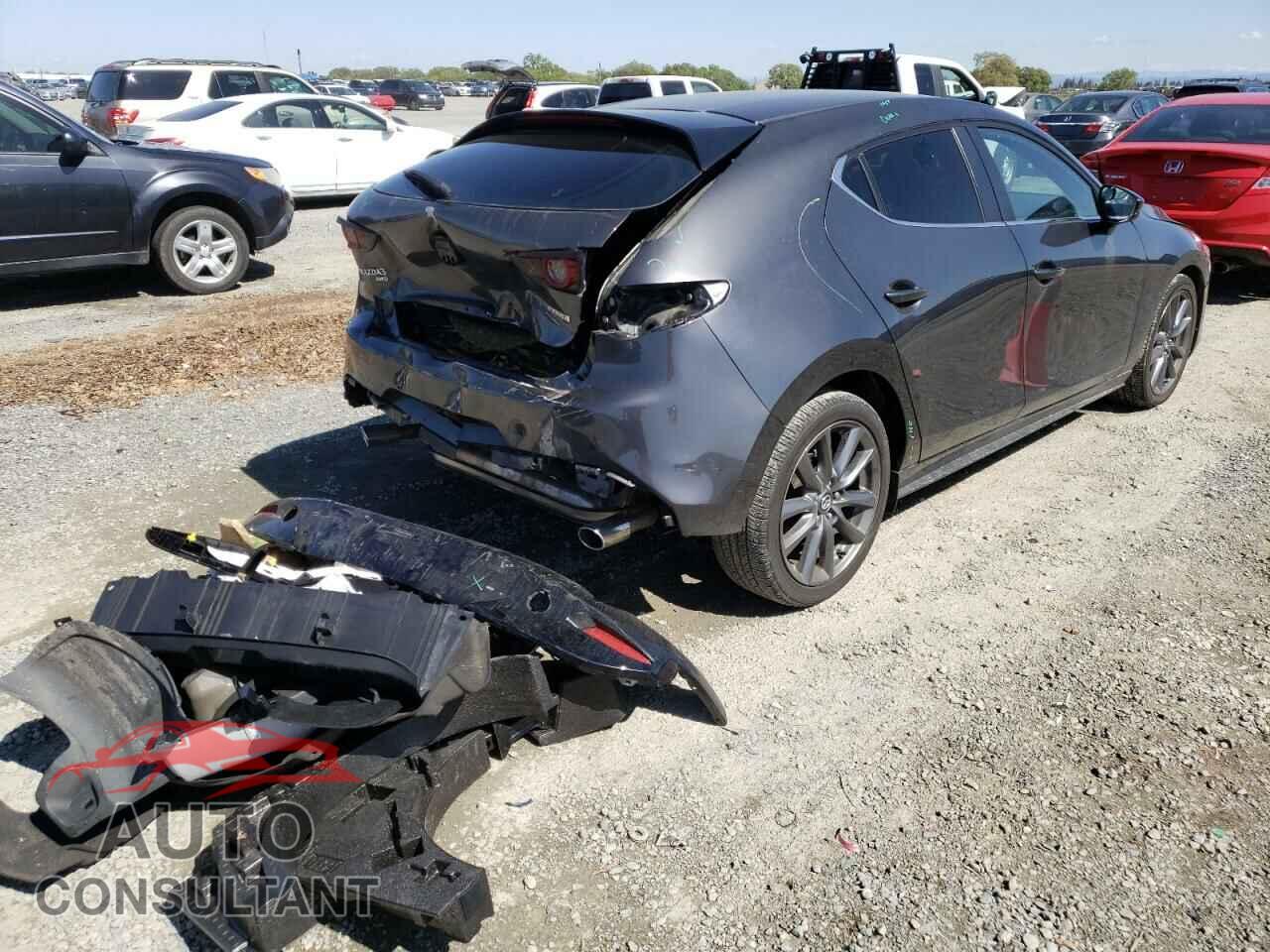 MAZDA 3 2019 - JM1BPBJM2K1124561