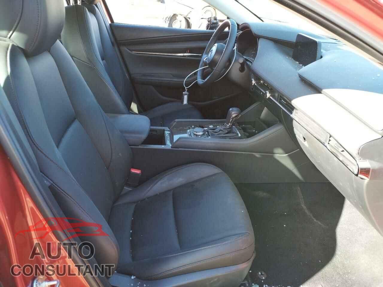 MAZDA 3 2019 - JM1BPBAM6K1144652