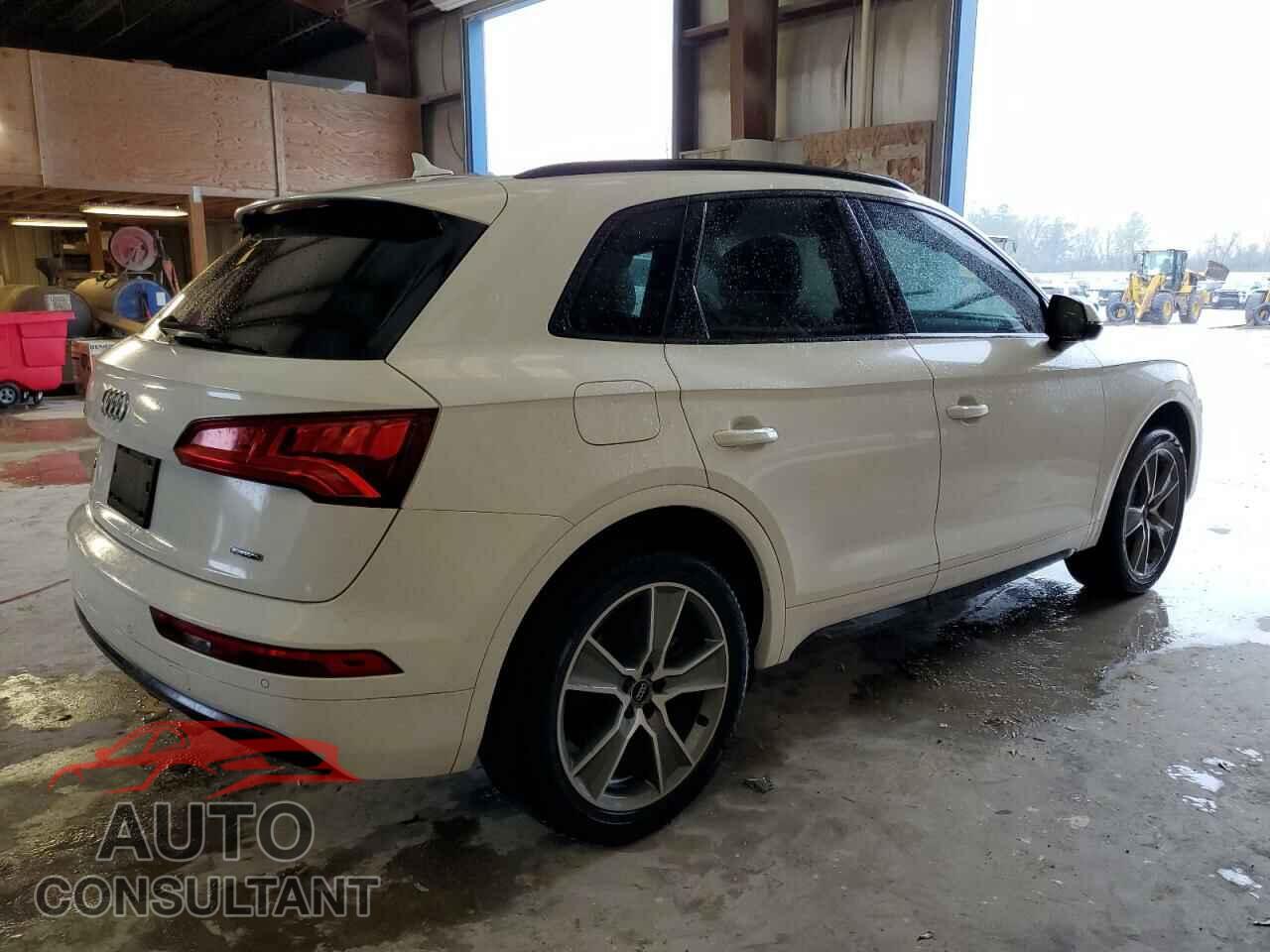 AUDI Q5 2019 - WA1BNAFY0K2063243