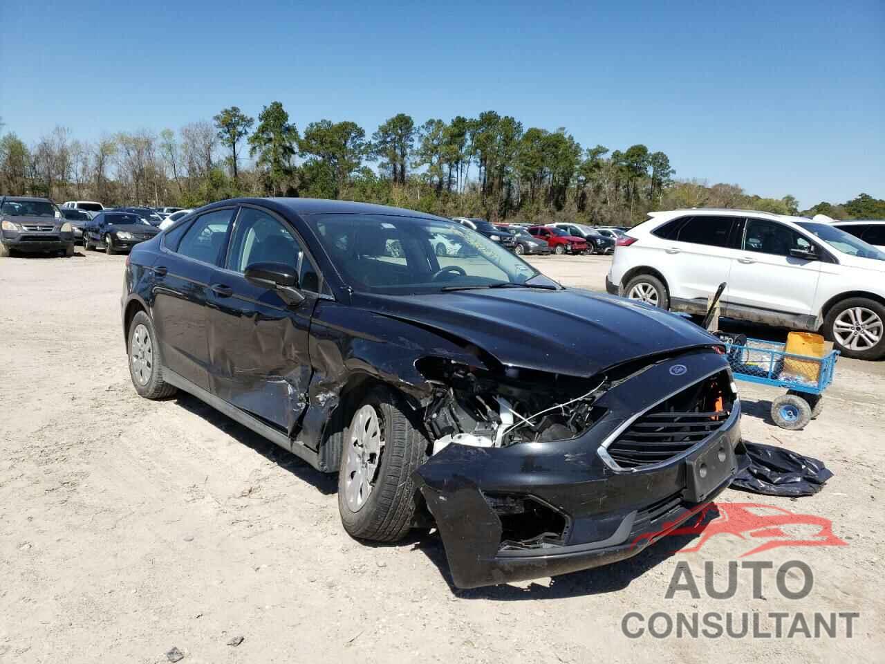 FORD FUSION 2020 - 3FA6P0G74LR111119