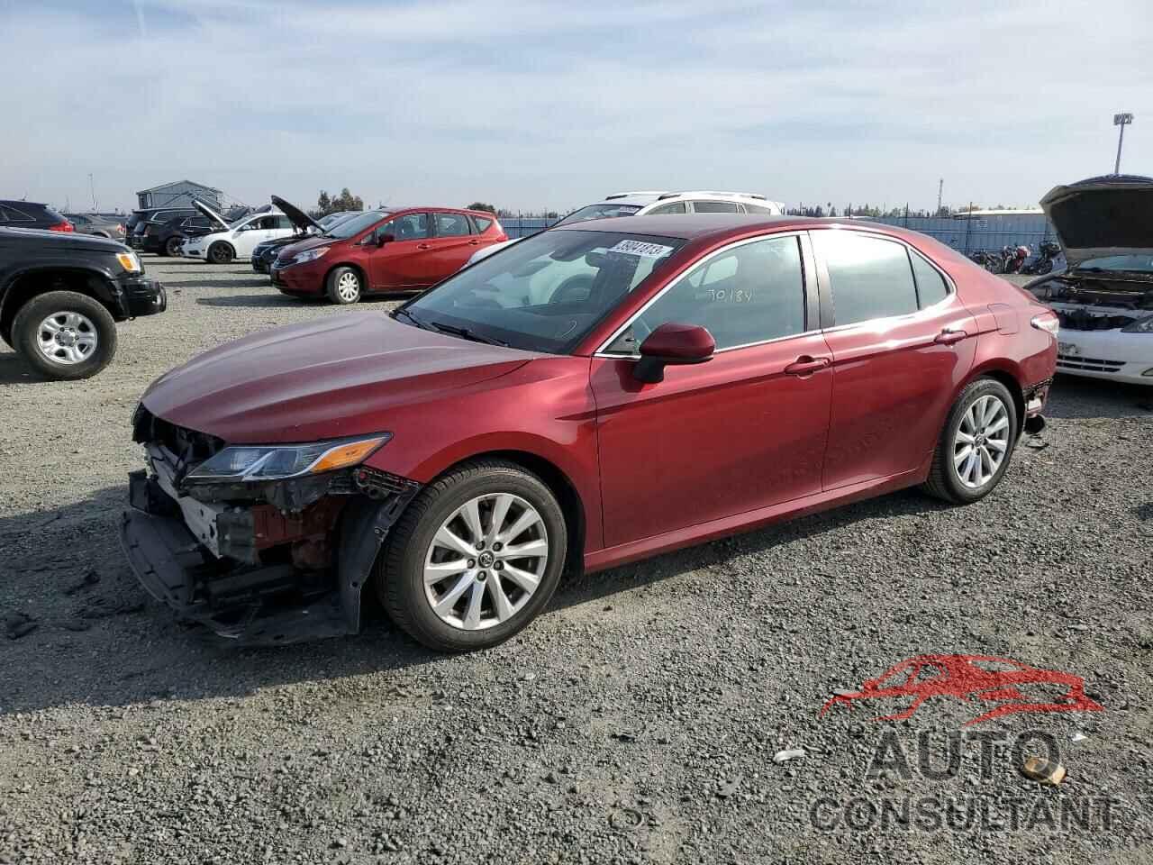 TOYOTA CAMRY 2018 - 4T1B11HK0JU522716