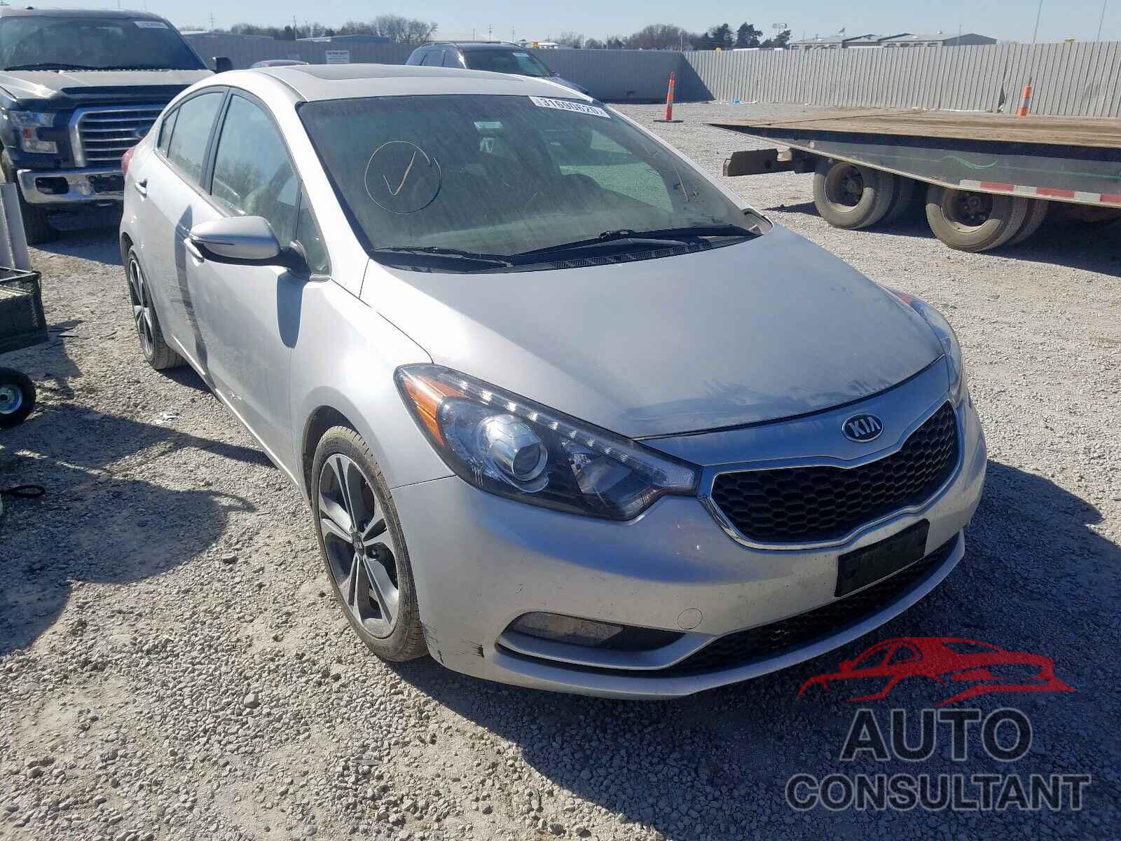 KIA FORTE 2016 - KNAFZ4A89G5545281