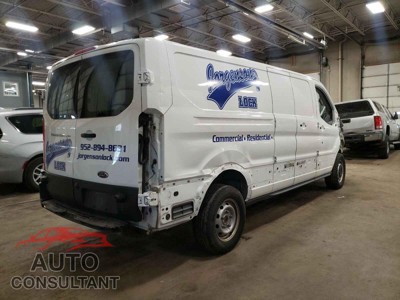 FORD TRANSIT CO 2017 - 1FTYR2ZM6HKA21767
