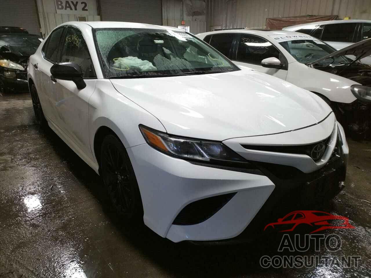TOYOTA CAMRY 2020 - 4T1G11BK4LU006800