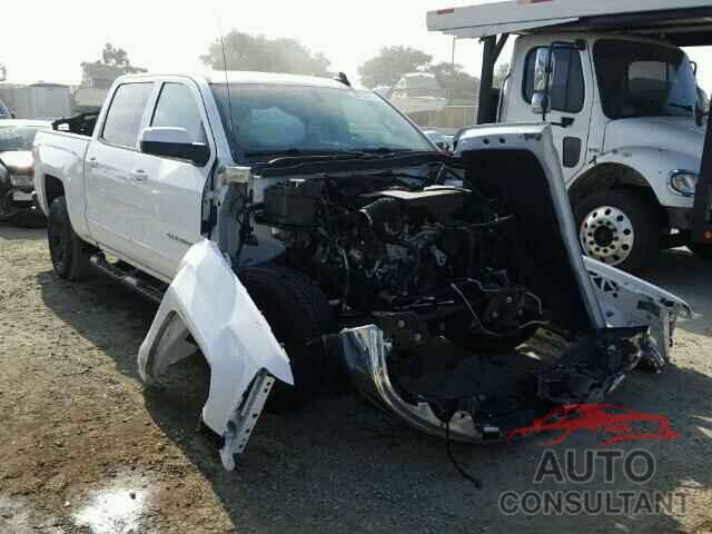 CHEVROLET SILVERADO 2015 - 3GCUKREC0FG386989