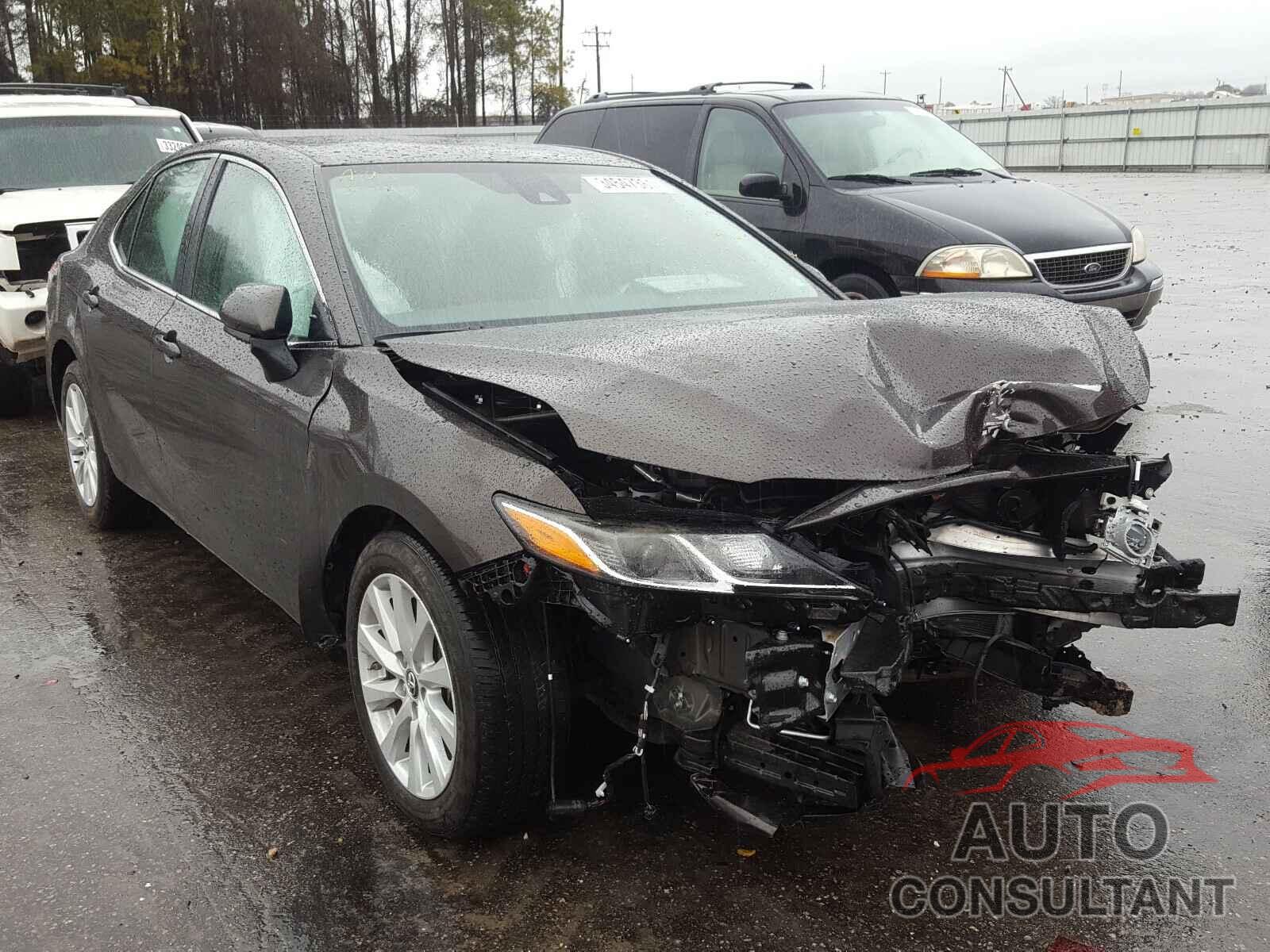 TOYOTA CAMRY 2019 - 4T1B11HK0KU768960