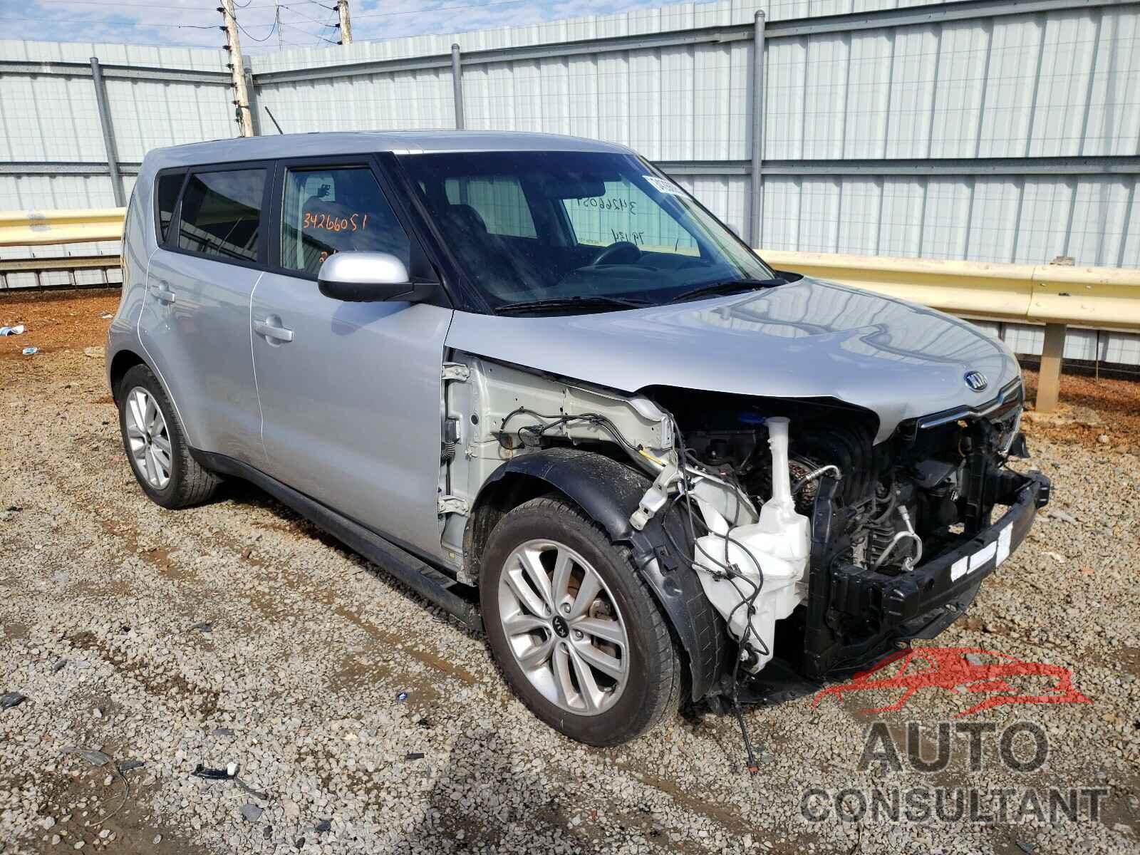 KIA SOUL 2018 - 2T1BURHE7JC005043