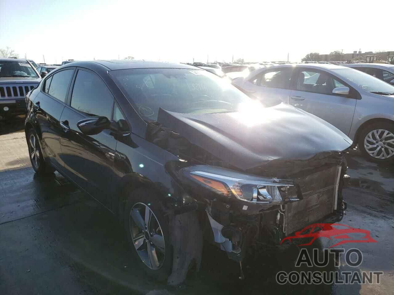 KIA FORTE 2018 - 3KPFL4A74JE220271
