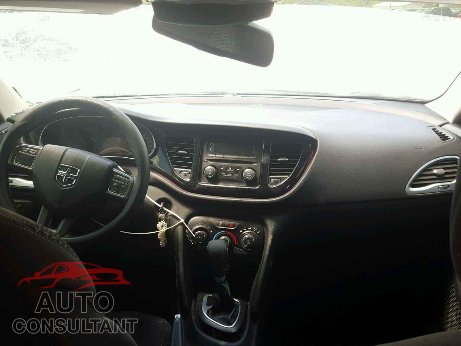 DODGE DART 2015 - 1C3CDFBB3FD180096