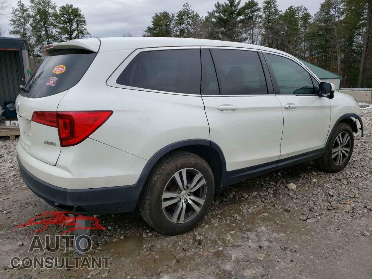 HONDA PILOT 2017 - 5FNYF6H39HB050511