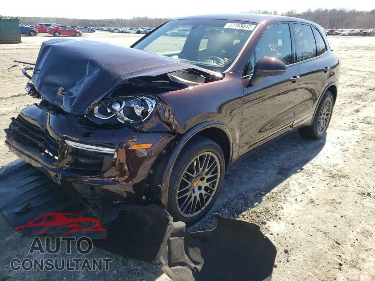 PORSCHE CAYENNE 2018 - WP1AA2A25JKA05941