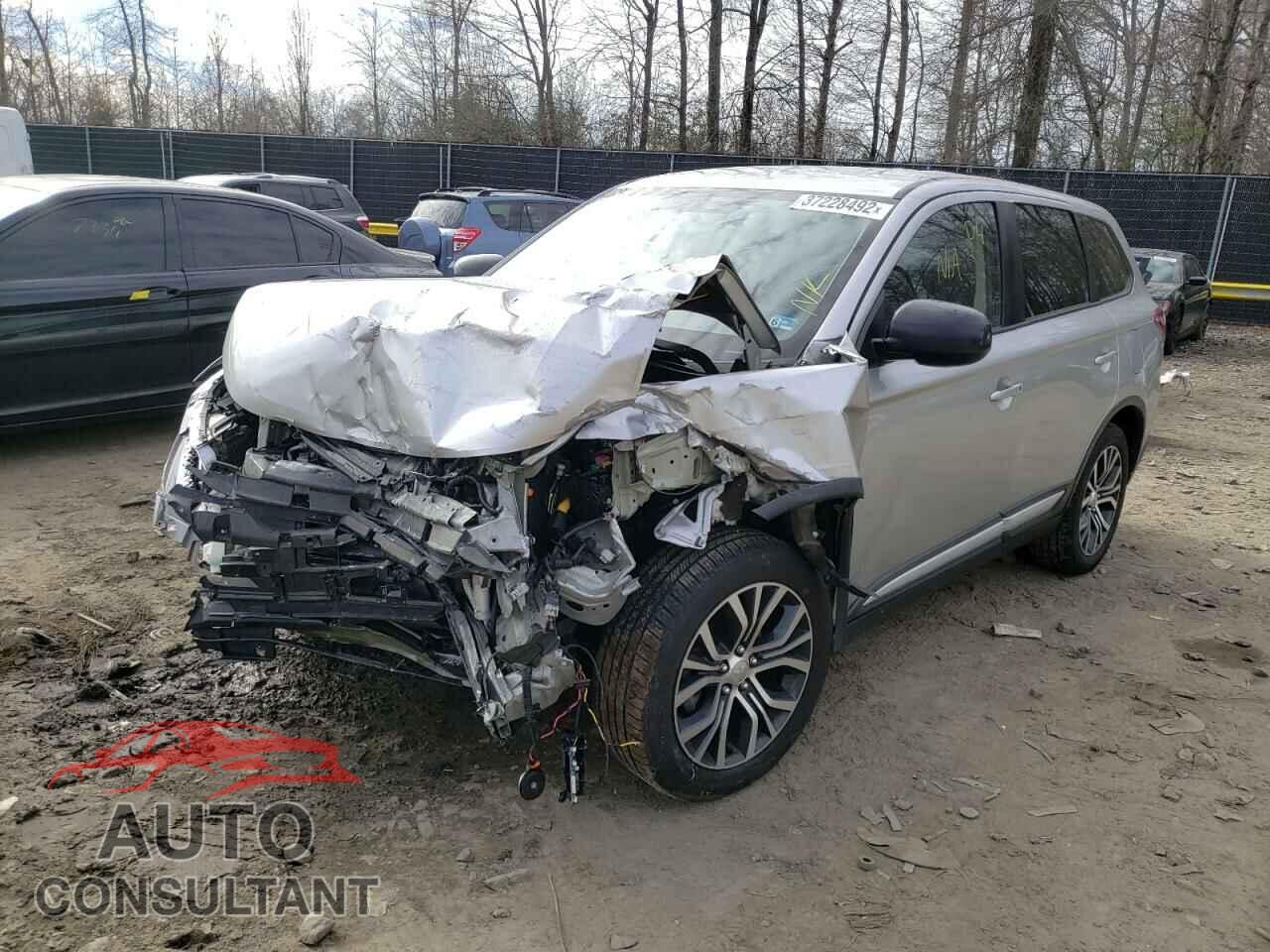 MITSUBISHI OUTLANDER 2018 - JA4AD2A35JZ052616