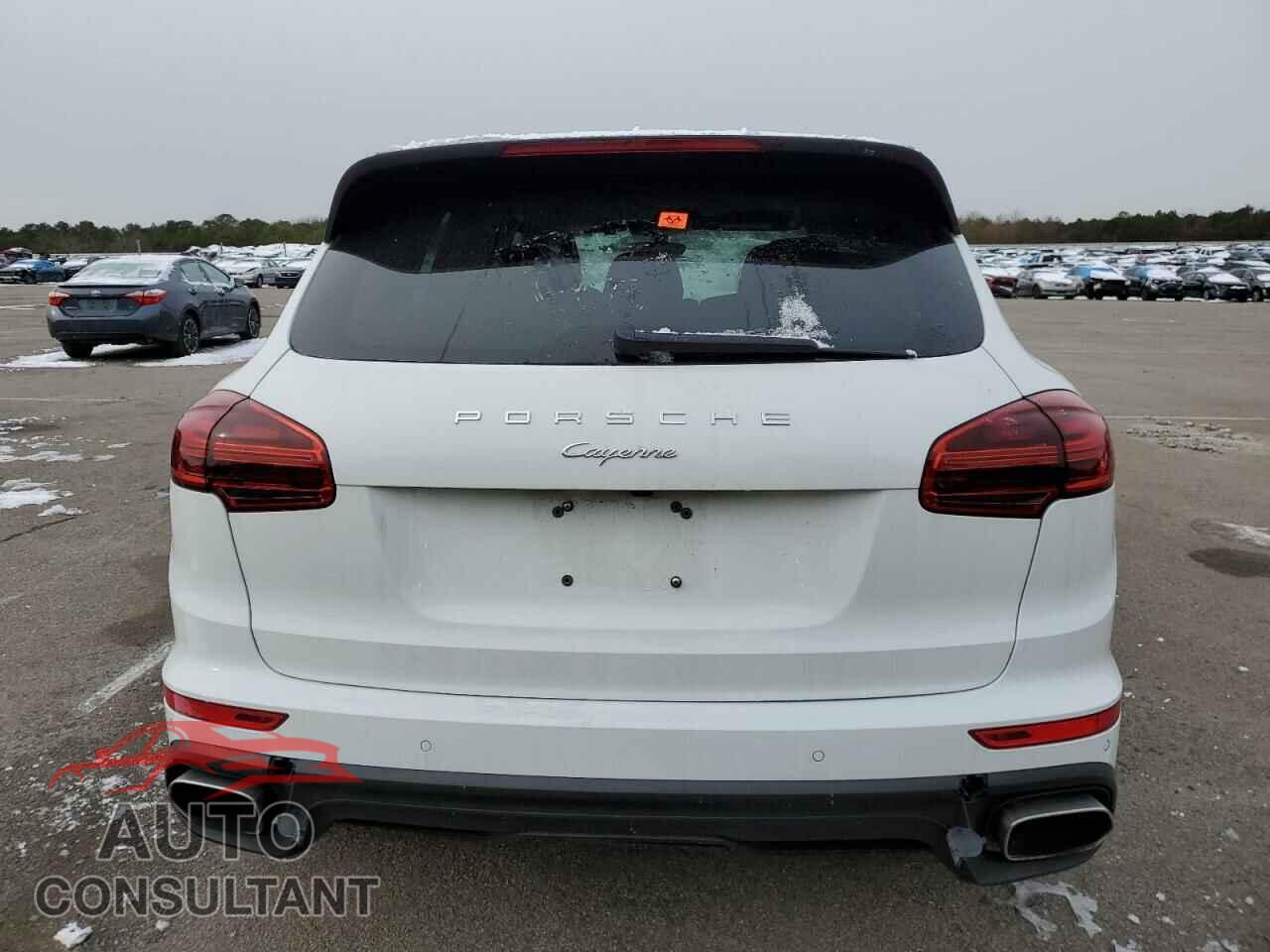 PORSCHE CAYENNE 2018 - WP1AA2A2XJKA03215