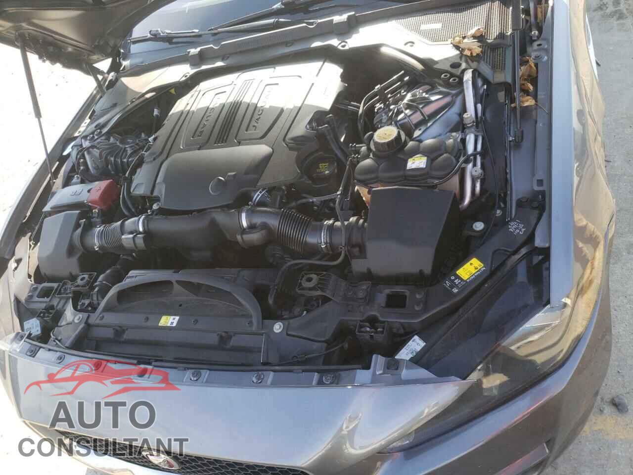 JAGUAR XE 2017 - SAJAD4BV2HA973610