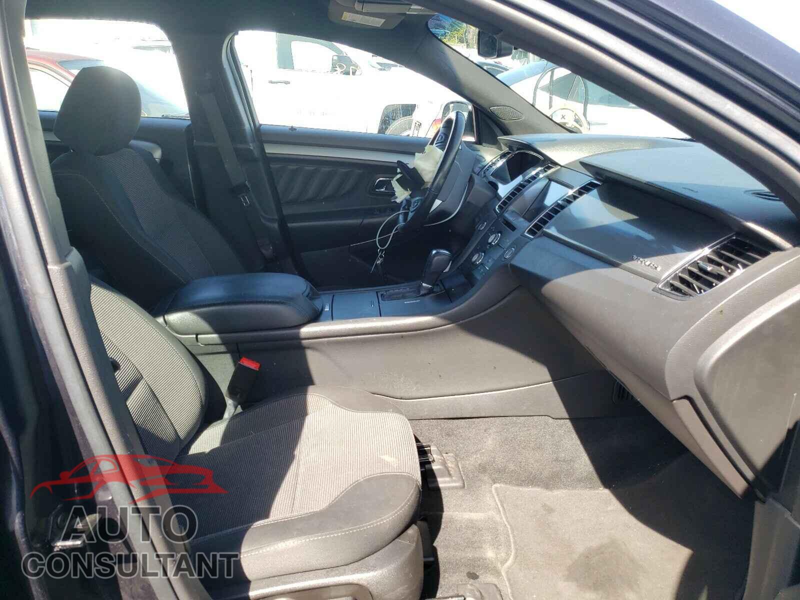 FORD TAURUS 2017 - 1FAHP2E81HG117295