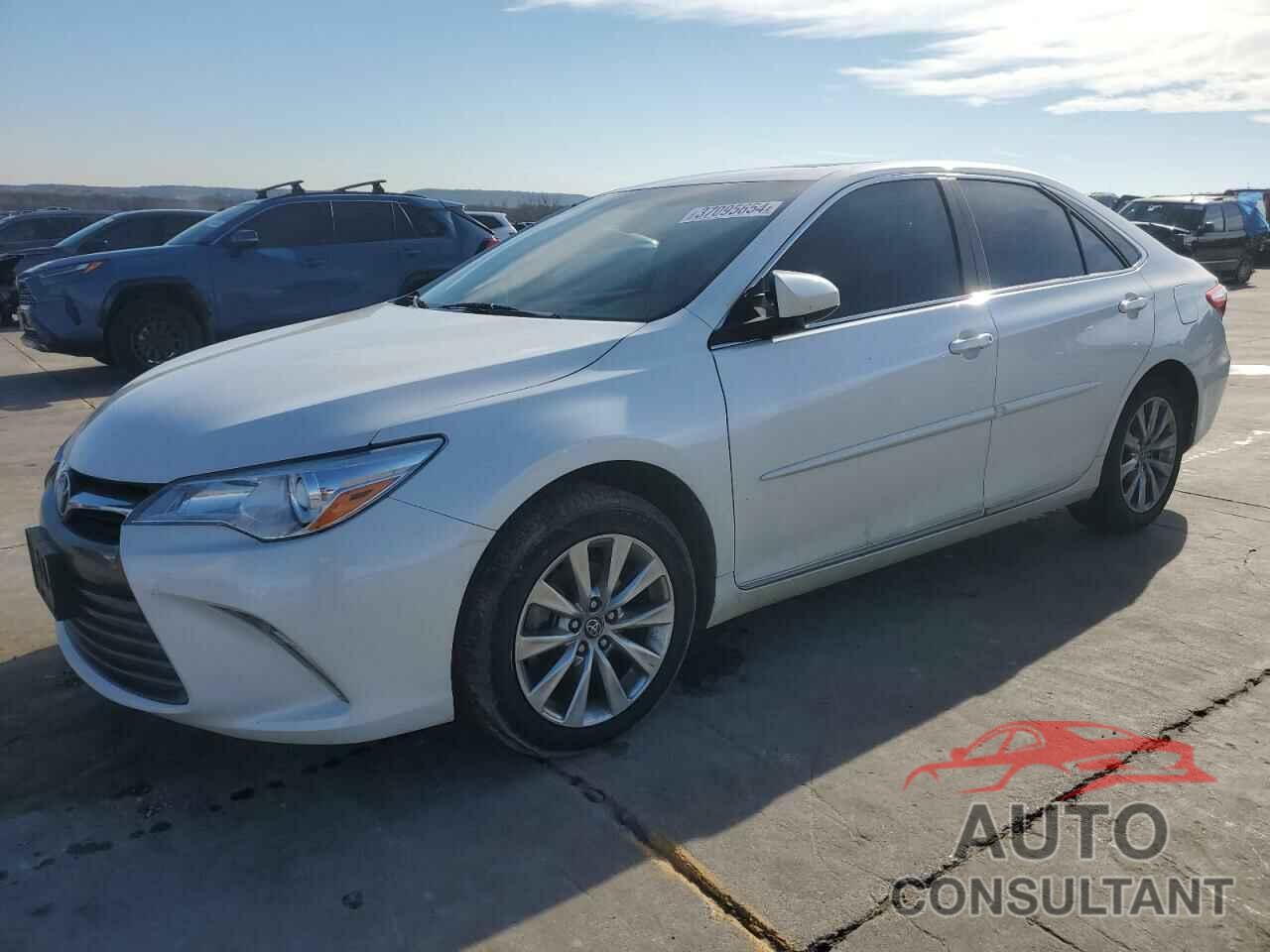 TOYOTA CAMRY 2016 - 4T1BF1FK6GU601935