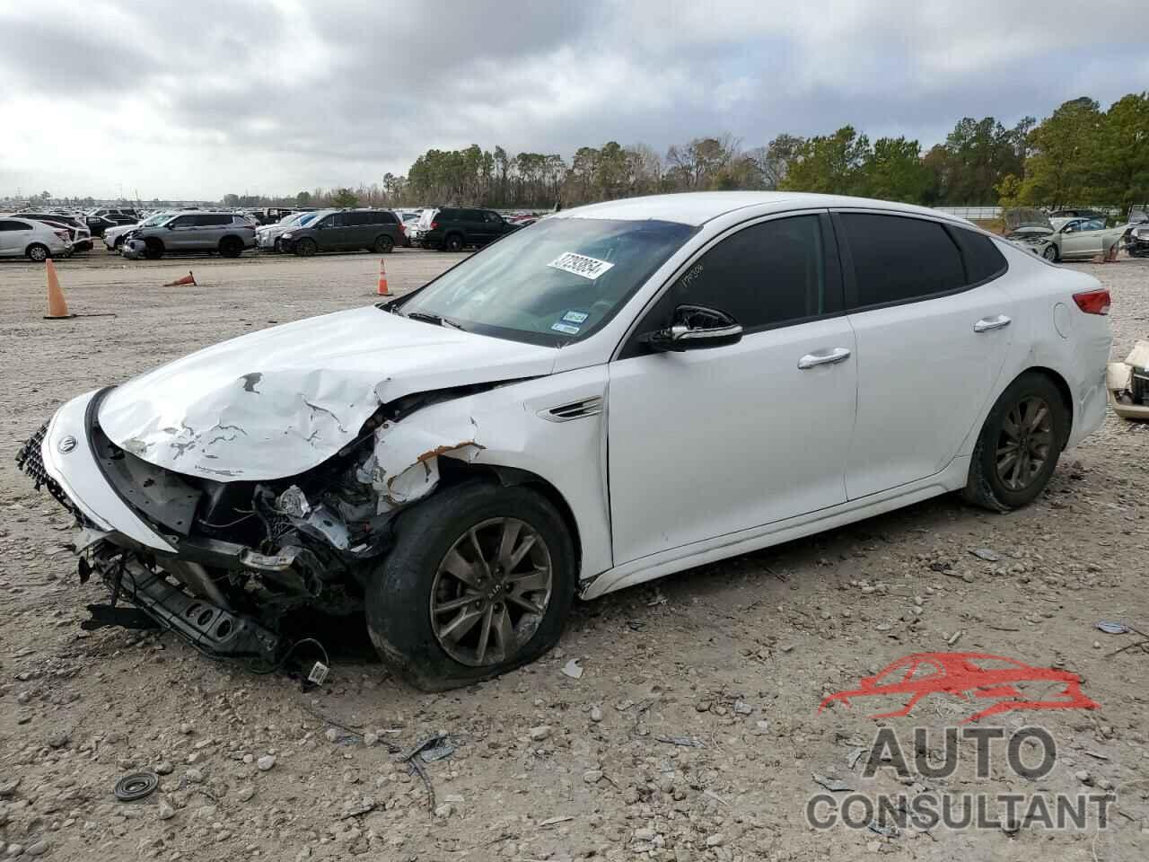 KIA OPTIMA 2017 - 5XXGT4L3XHG160075
