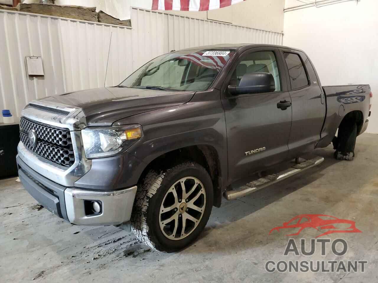 TOYOTA TUNDRA 2018 - 5TFRM5F18JX125507