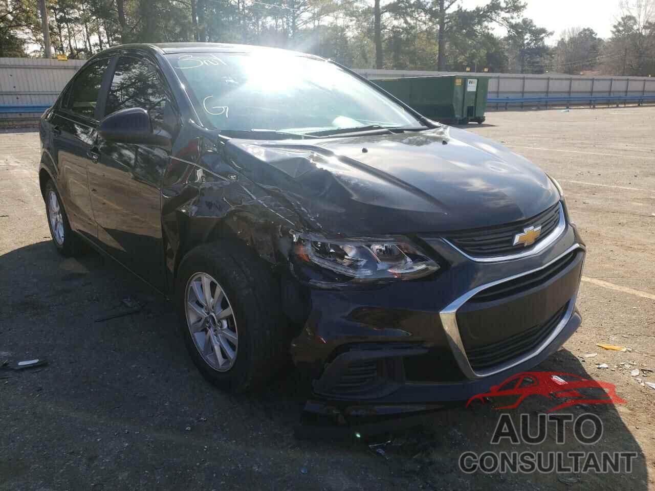 CHEVROLET SONIC 2017 - 1G1JD5SH8H4121090