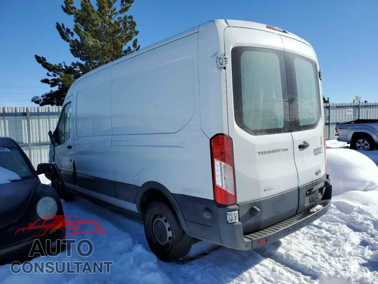 FORD TRANSIT 2015 - 1FTNR2CG4FKA24623
