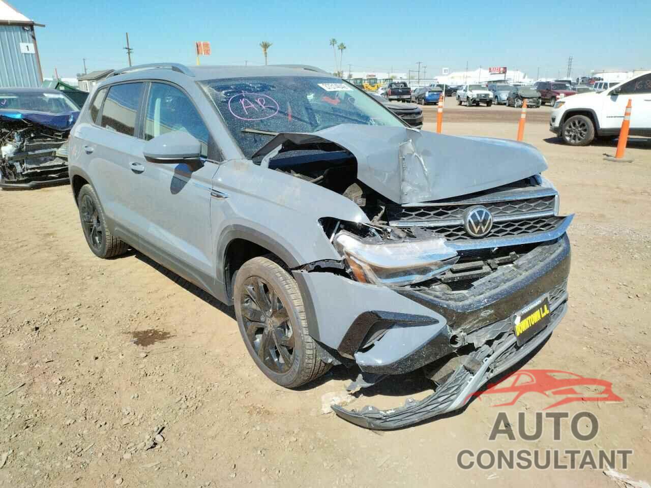 VOLKSWAGEN TAOS SEL 2022 - 3VV1X7B2XNM011357