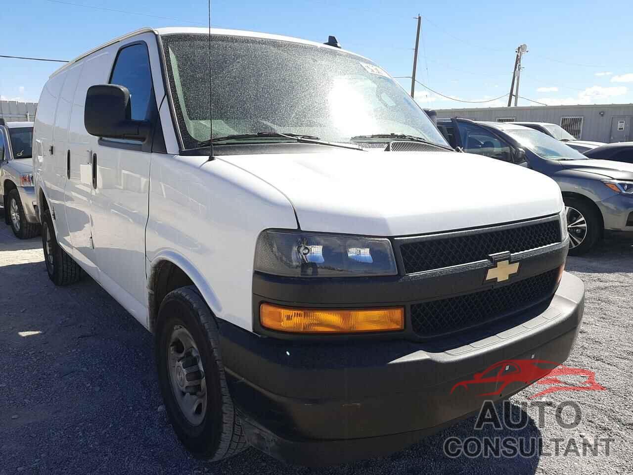 CHEVROLET EXPRESS 2020 - 1GCWGAFP7L1142862